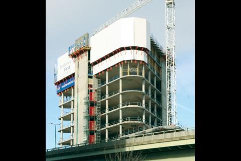Climbtrac has been used on large multi-storey projects throughout the UK, Australasia, USA, South America and Dubai